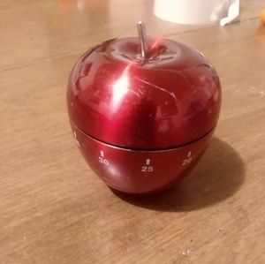 KITCHEN APPLE TIMER